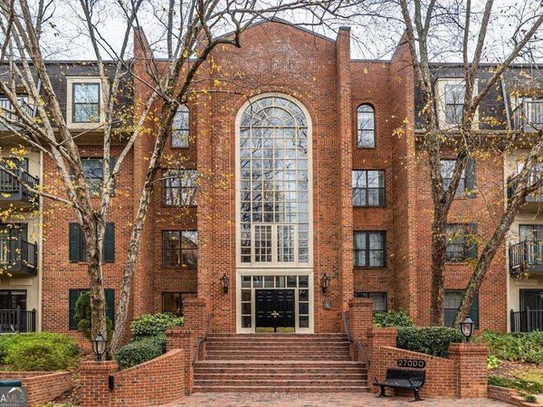 27301 NE Plantation Drive, Unit 301, Atlanta, GA 30324