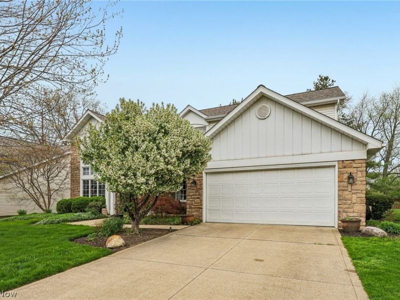 3 Wenden Court, Bratenahl, OH 44108 Photo 3