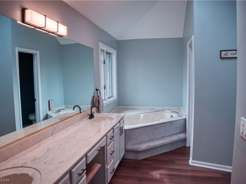 10621 Sherwood Trail, North Royalton, OH 44133 Photo 24