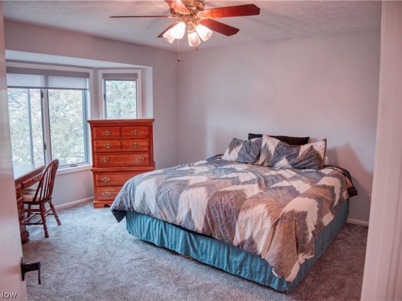 10621 Sherwood Trail, North Royalton, OH 44133 Photo 28