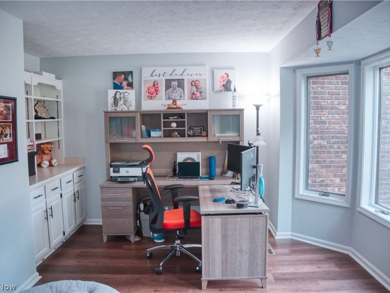 10621 Sherwood Trail, North Royalton, OH 44133 Photo 6