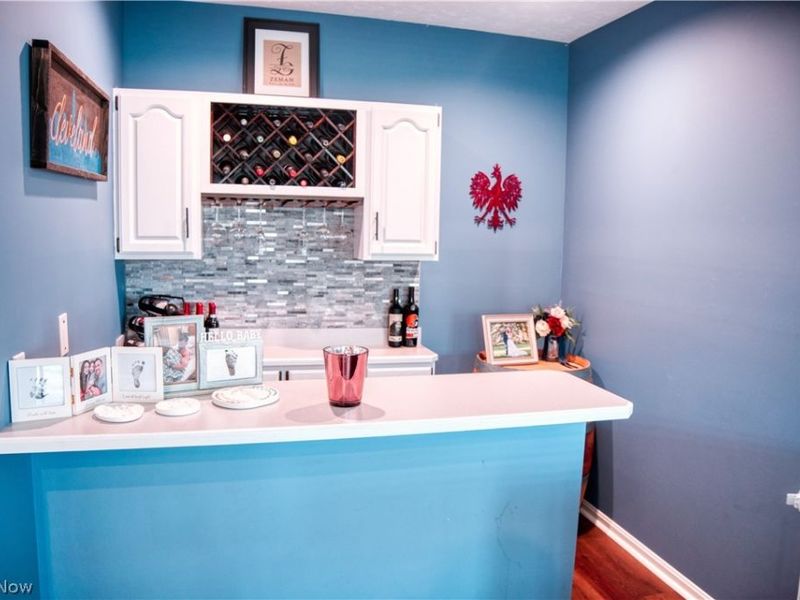 10621 Sherwood Trail, North Royalton, OH 44133 Photo 9