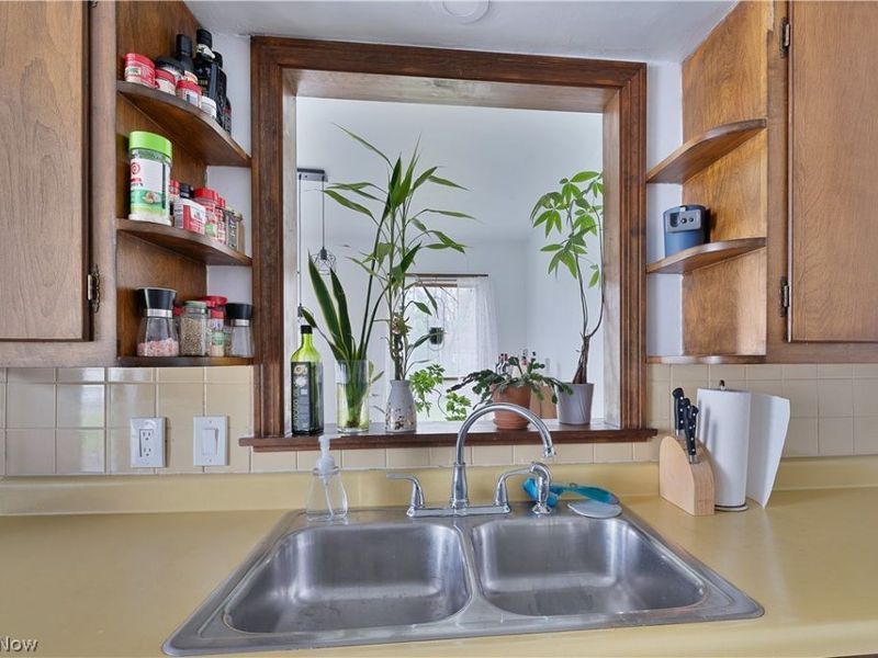 4649 Waseka Lane, Youngstown, OH 44512 Photo 8