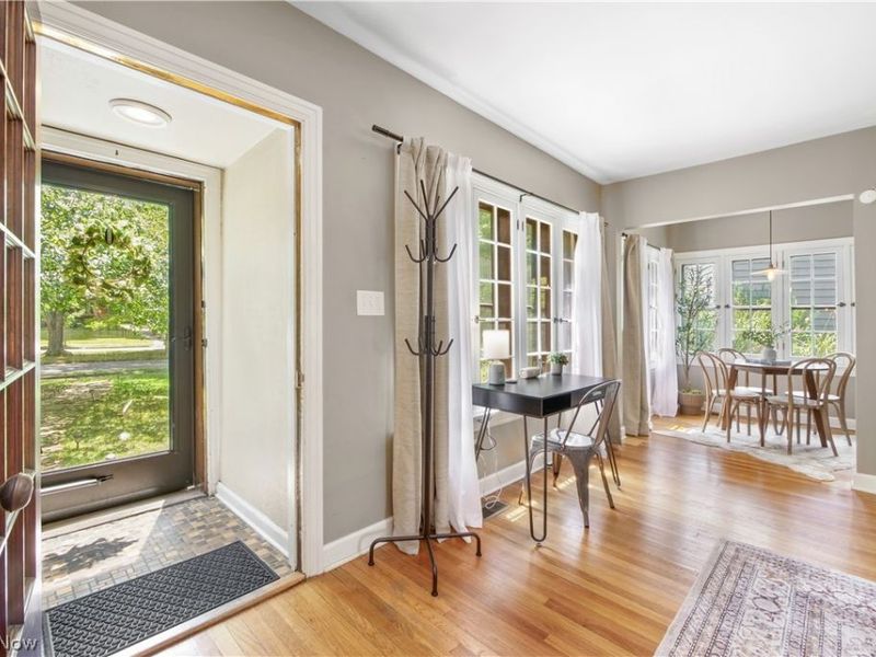 2965 Washington Boulevard, Cleveland Heights, OH 44118 Photo 4