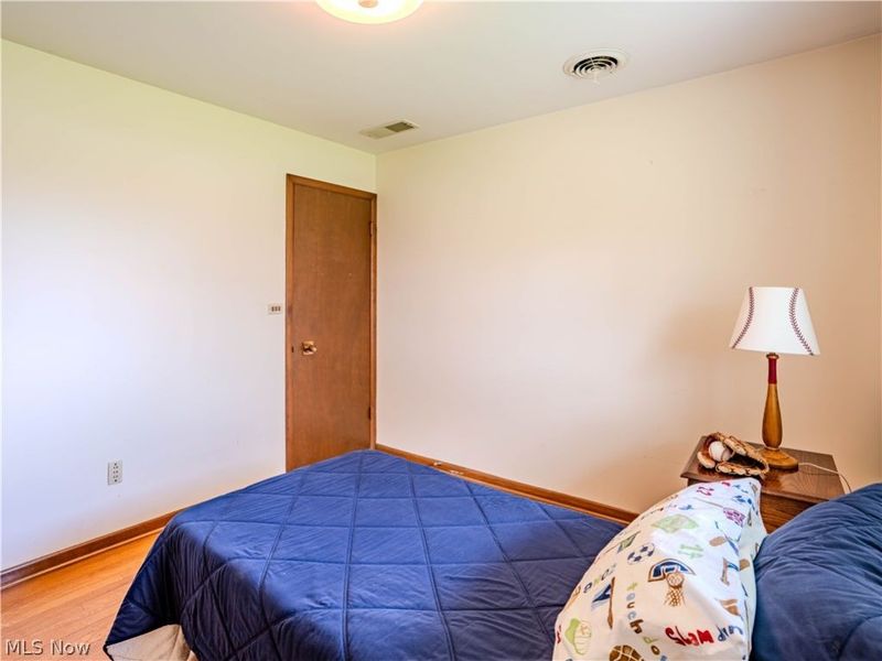 10073 Delsy Drive , North Royalton, OH 44133 Photo 17