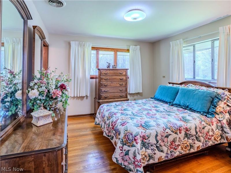 10073 Delsy Drive , North Royalton, OH 44133 Photo 21