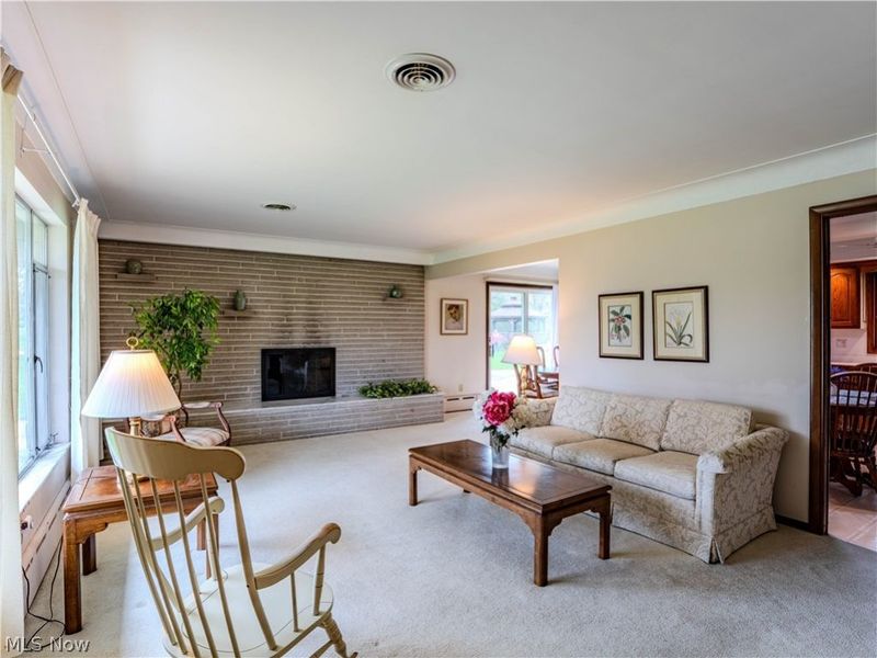 10073 Delsy Drive , North Royalton, OH 44133 Photo 9