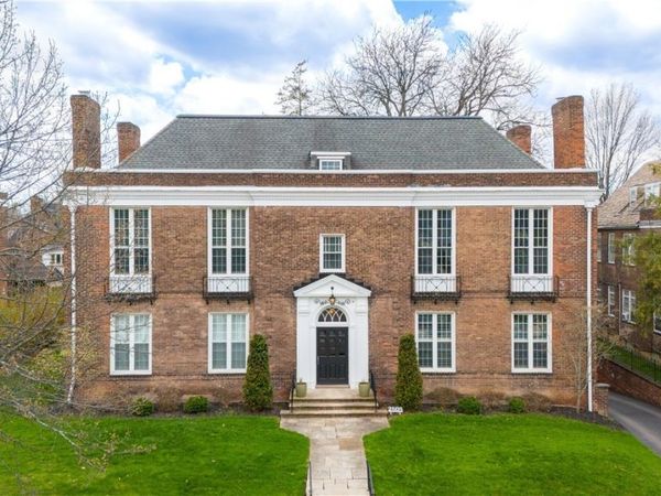 2808 Van Aken Boulevard, Unit 3, Cleveland, OH 44120