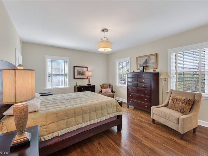 2808 Van Aken Boulevard, Unit 3, Cleveland, OH 44120 Photo 24