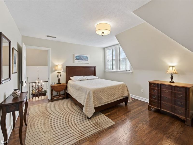 2808 Van Aken Boulevard, Unit 3, Cleveland, OH 44120 Photo 33