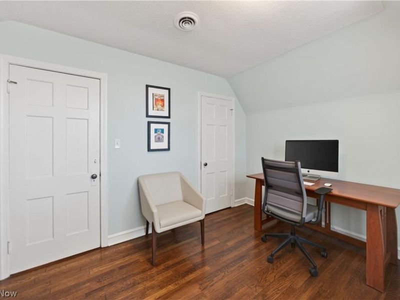 2808 Van Aken Boulevard, Unit 3, Cleveland, OH 44120 Photo 43