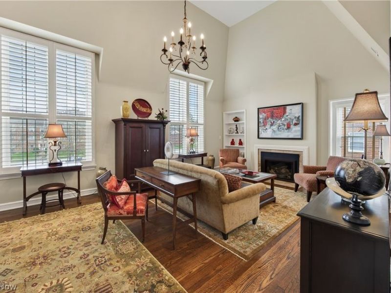 2808 Van Aken Boulevard, Unit 3, Cleveland, OH 44120 Photo 5