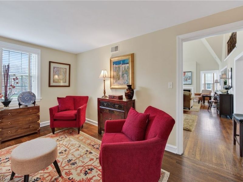 2808 Van Aken Boulevard, Unit 3, Cleveland, OH 44120 Photo 7