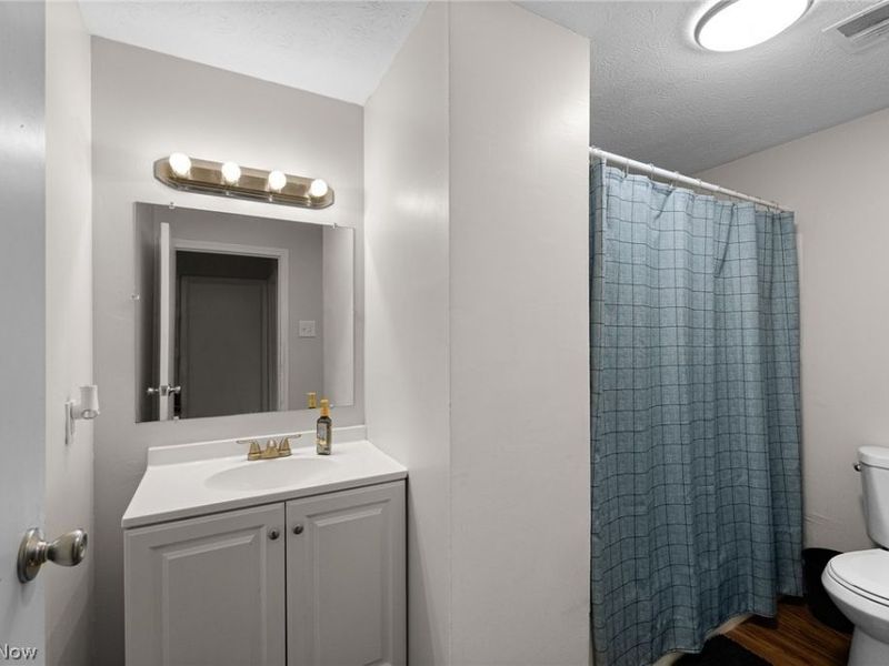 1371 Sorin Avenue, Akron, OH 44310 Photo 12