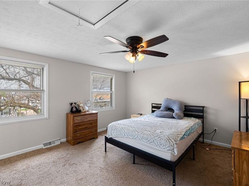 1371 Sorin Avenue, Akron, OH 44310 Photo 14