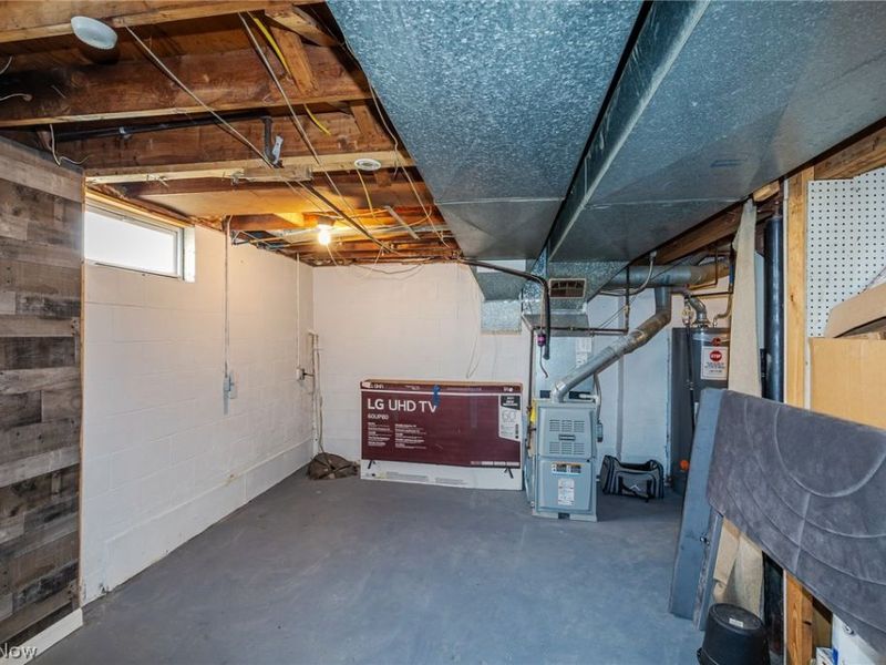 1371 Sorin Avenue, Akron, OH 44310 Photo 18