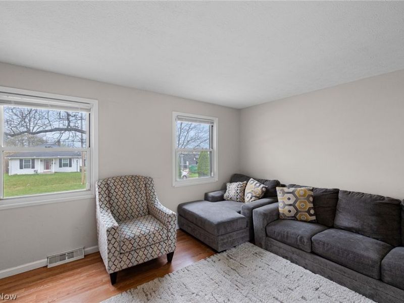 1371 Sorin Avenue, Akron, OH 44310 Photo 8