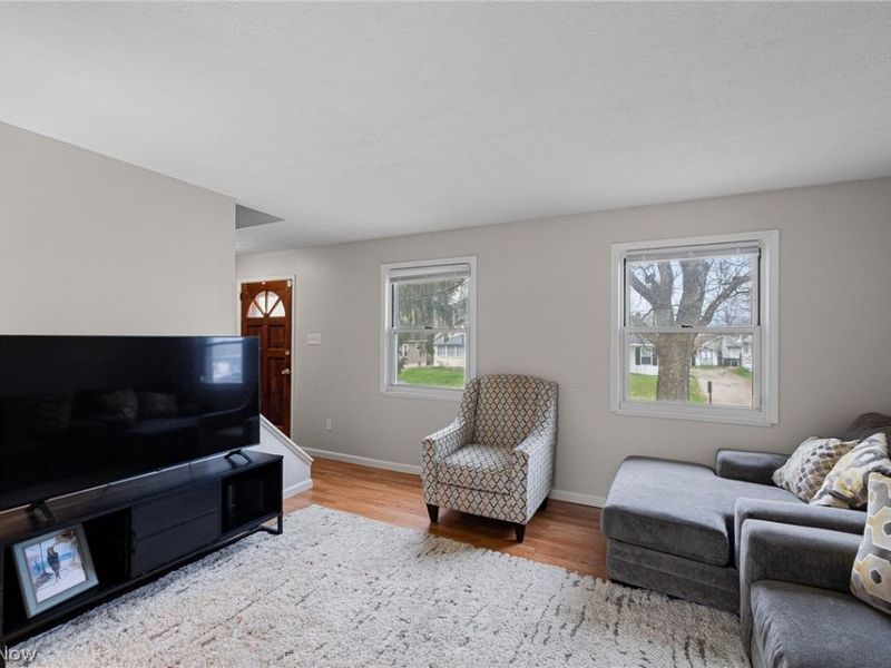 1371 Sorin Avenue, Akron, OH 44310 Photo 9