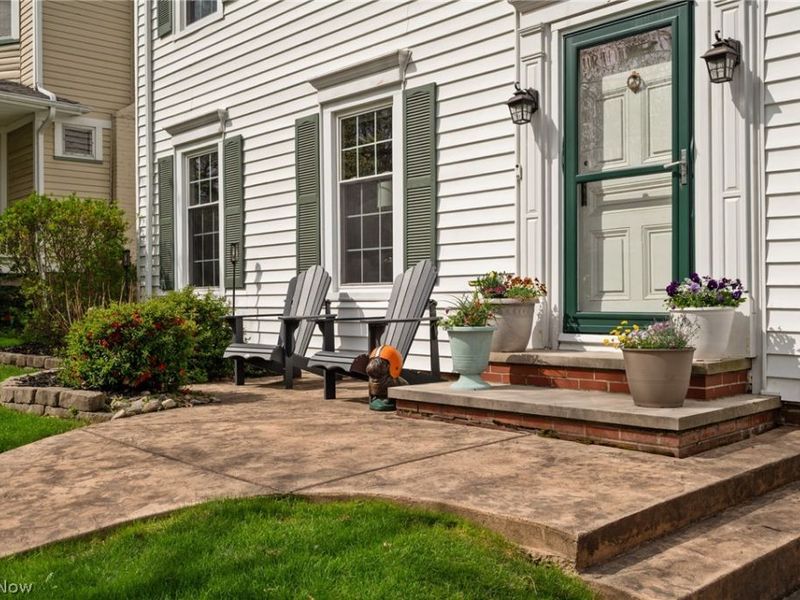 1446 Elbur Avenue , Lakewood, OH 44107 Photo 2