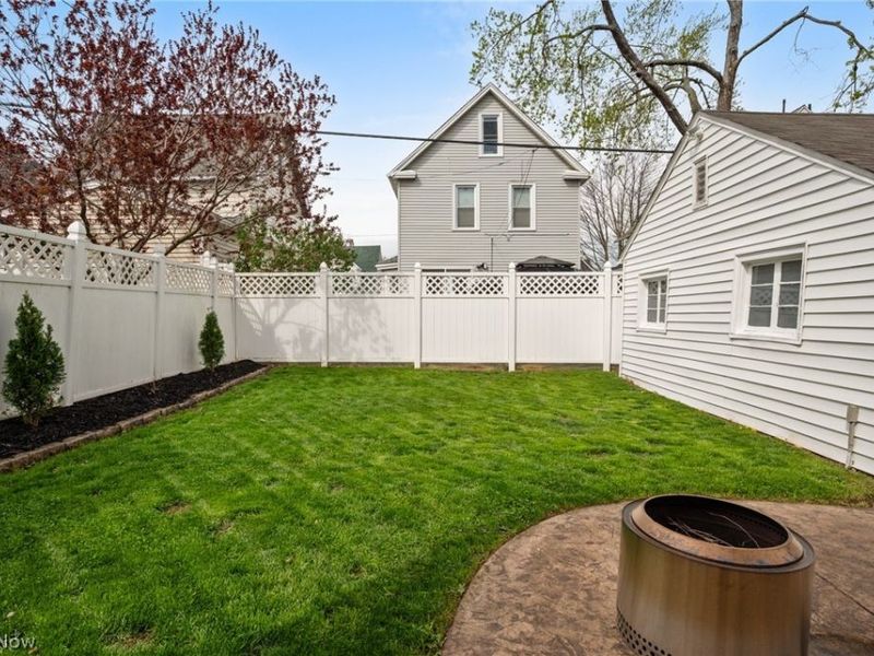 1446 Elbur Avenue , Lakewood, OH 44107 Photo 35