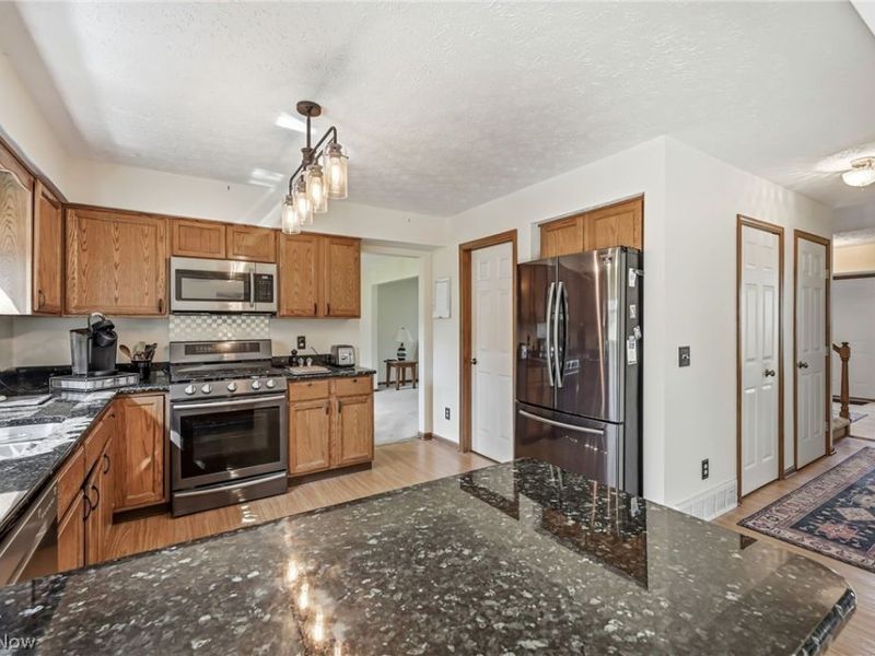 5415 Andover Drive, Parma, OH 44134 Photo 12