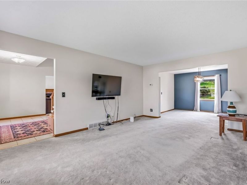 5415 Andover Drive, Parma, OH 44134 Photo 9