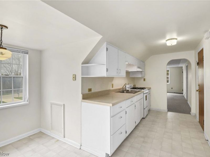 33015 Detroit Road, Avon, OH 44011 Photo 31