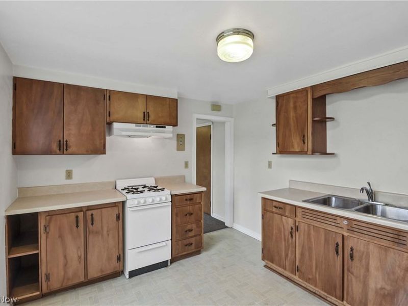 33015 Detroit Road, Avon, OH 44011 Photo 39