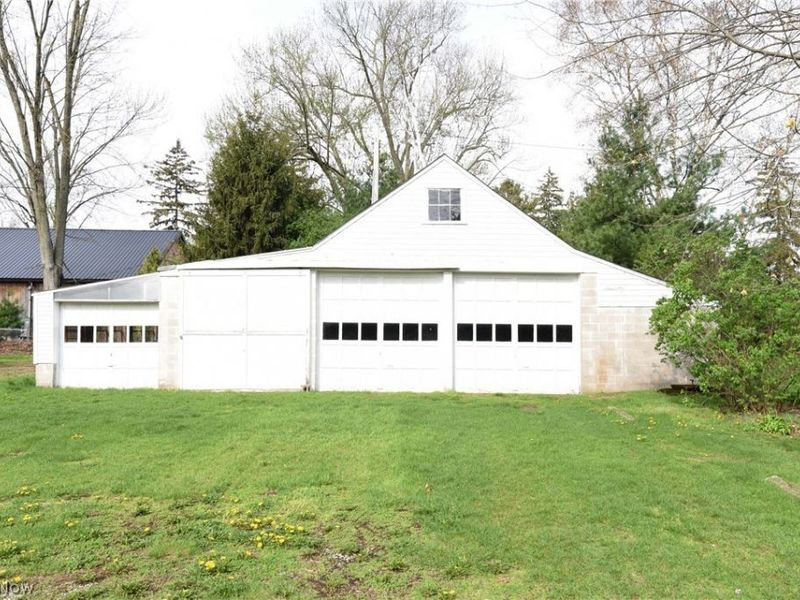 33015 Detroit Road, Avon, OH 44011 Photo 5