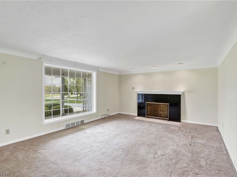 33015 Detroit Road, Avon, OH 44011 Photo 7