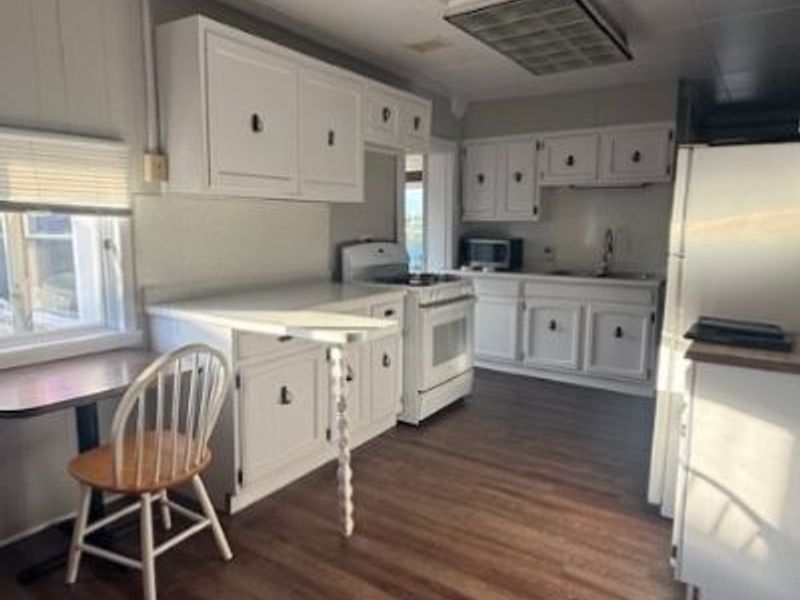 107 W Main Street, Unit B, Wilmot, OH 44689 Photo 2