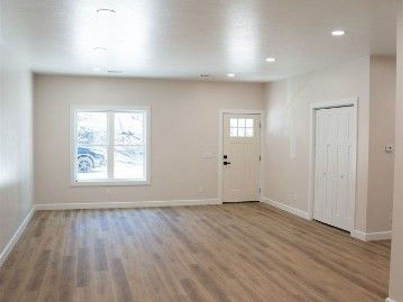 7071 Township Road 466, Unit B, Lakeville, OH 44638 Photo 11