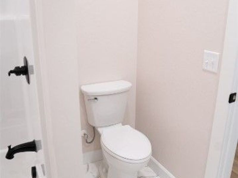 7071 Township Road 466, Unit B, Lakeville, OH 44638 Photo 24