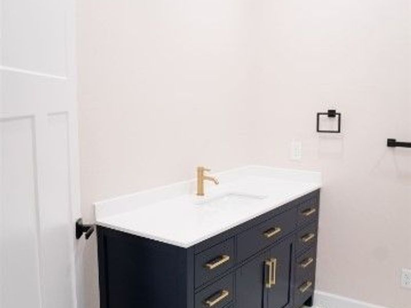 7071 Township Road 466, Unit B, Lakeville, OH 44638 Photo 25