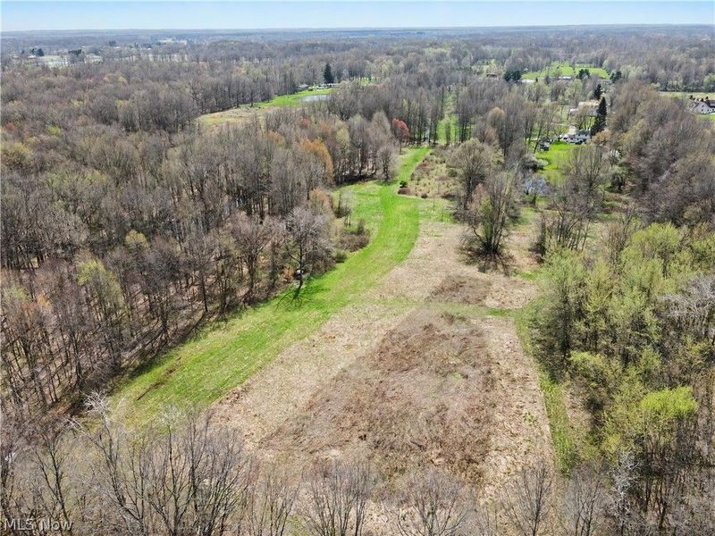 10537 Gilbert Road, Newton Falls, OH 44444 Photo 6
