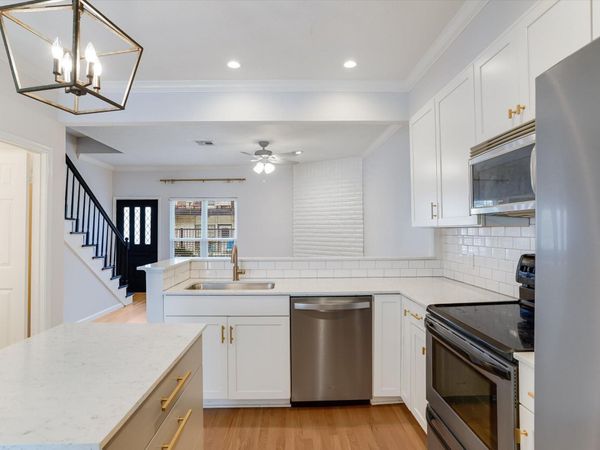 1307 Kinney Ave, Unit 128, Austin, TX 78704