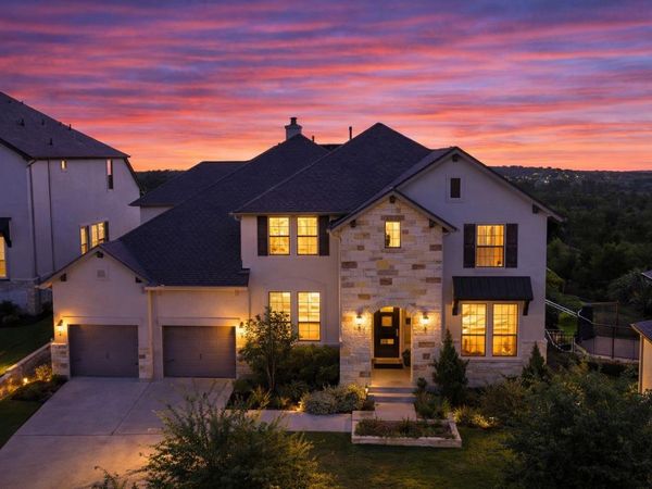 16104 Golden Top DR, Austin, TX 78738