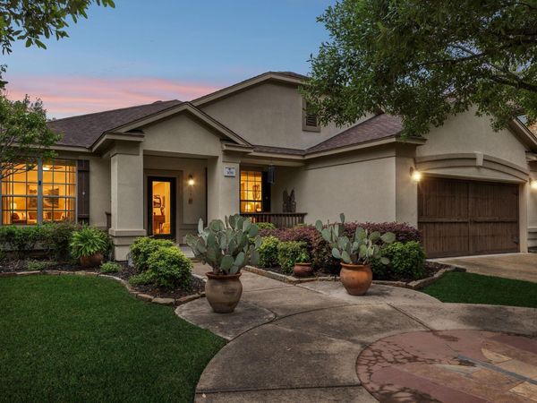 309 Island Oak DR, Austin, TX 78748