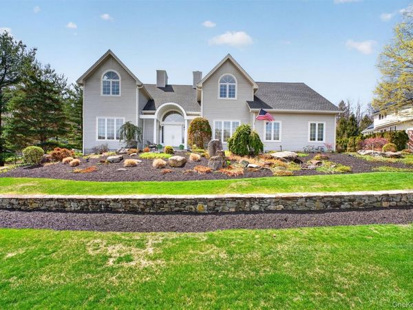 75 Kensington Lane , Yorktown Heights, NY 10598