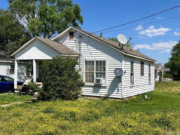 2016 Maurice Street, Jonesboro, AR 72401