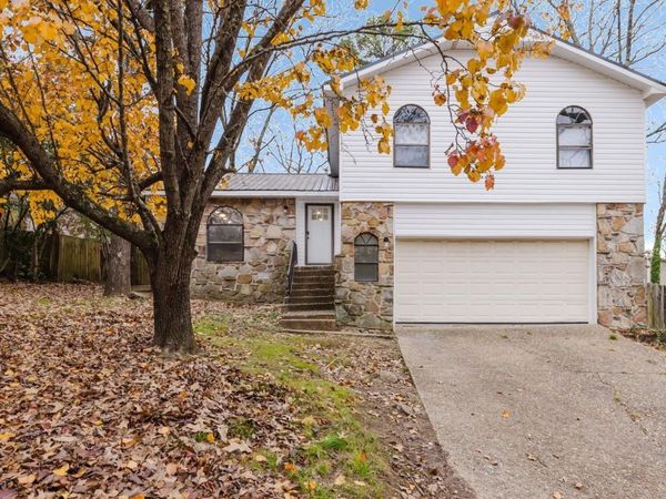 14 Marble Ct , Little Rock, AR 72212