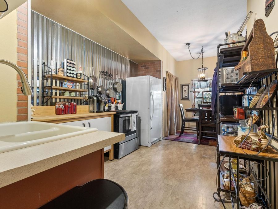 Property Image 28