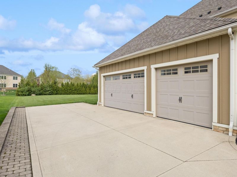 9553 Alder Glen Court , Dublin, OH 43017 Photo 4