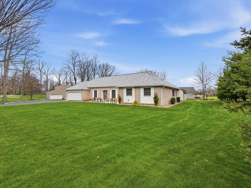 18062 Timber Trails Road, Marysville, OH 43040 Photo 2