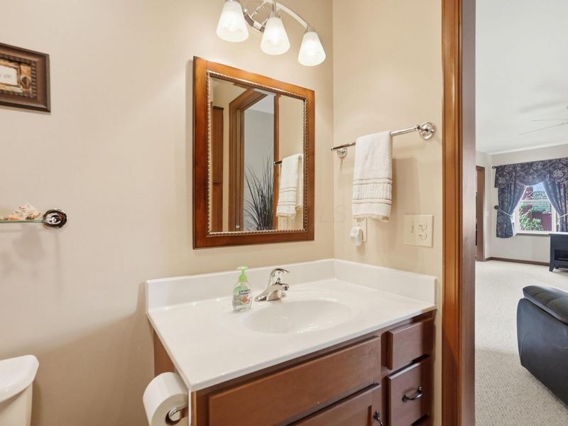 9305 Plain City Georgesville Road NE, Plain City, OH 43064 Photo 24