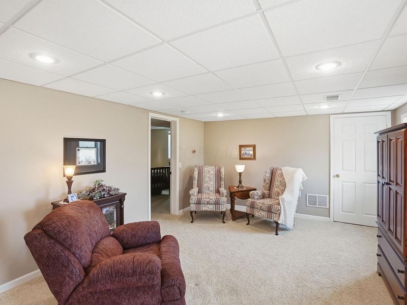 9305 Plain City Georgesville Road NE, Plain City, OH 43064 Photo 35