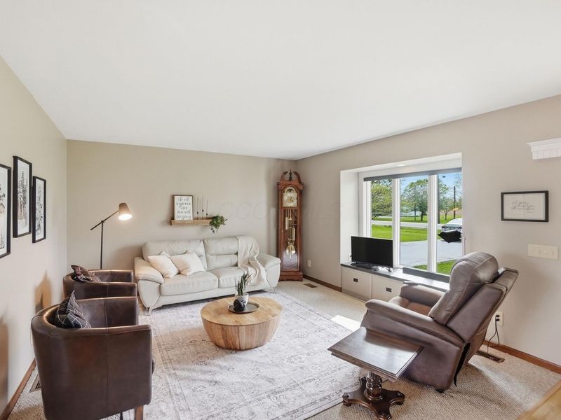 9305 Plain City Georgesville Road NE, Plain City, OH 43064 Photo 5