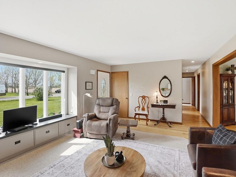 9305 Plain City Georgesville Road NE, Plain City, OH 43064 Photo 7