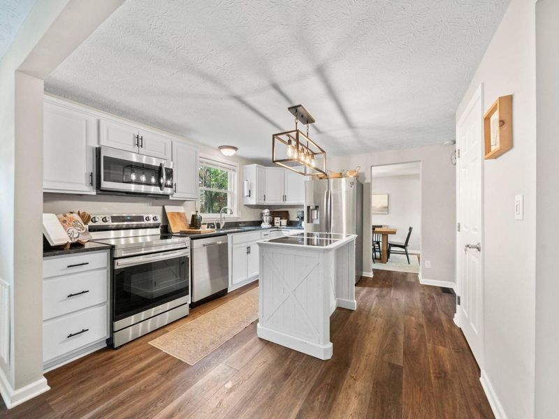 8819 Seabright Drive , Powell, OH 43065 Photo 15