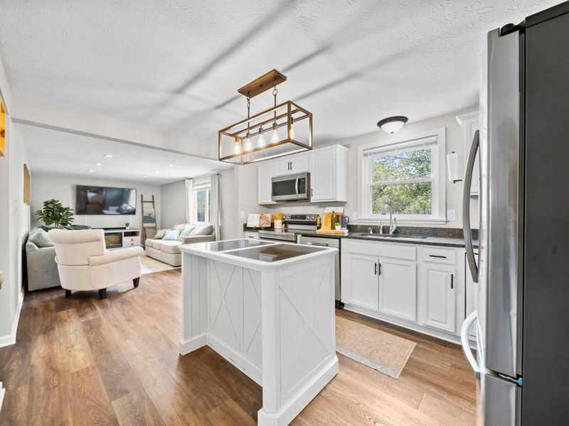 8819 Seabright Drive , Powell, OH 43065 Photo 17